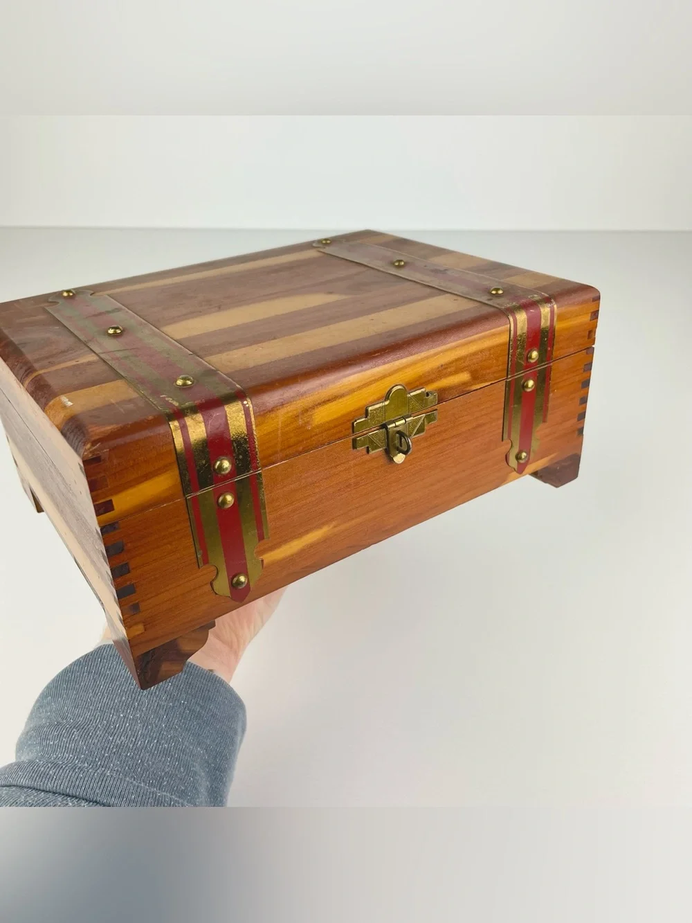 VTG Pilliod Swanton Ohio Wooden Cedar Jewelry Sewing Box Dovetailed Trinket